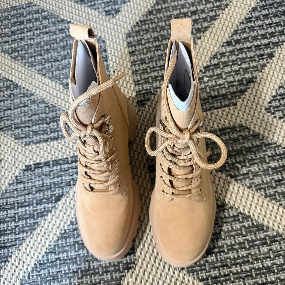 Marc Fisher Lucien Lace Up Boot Sz 6.5M